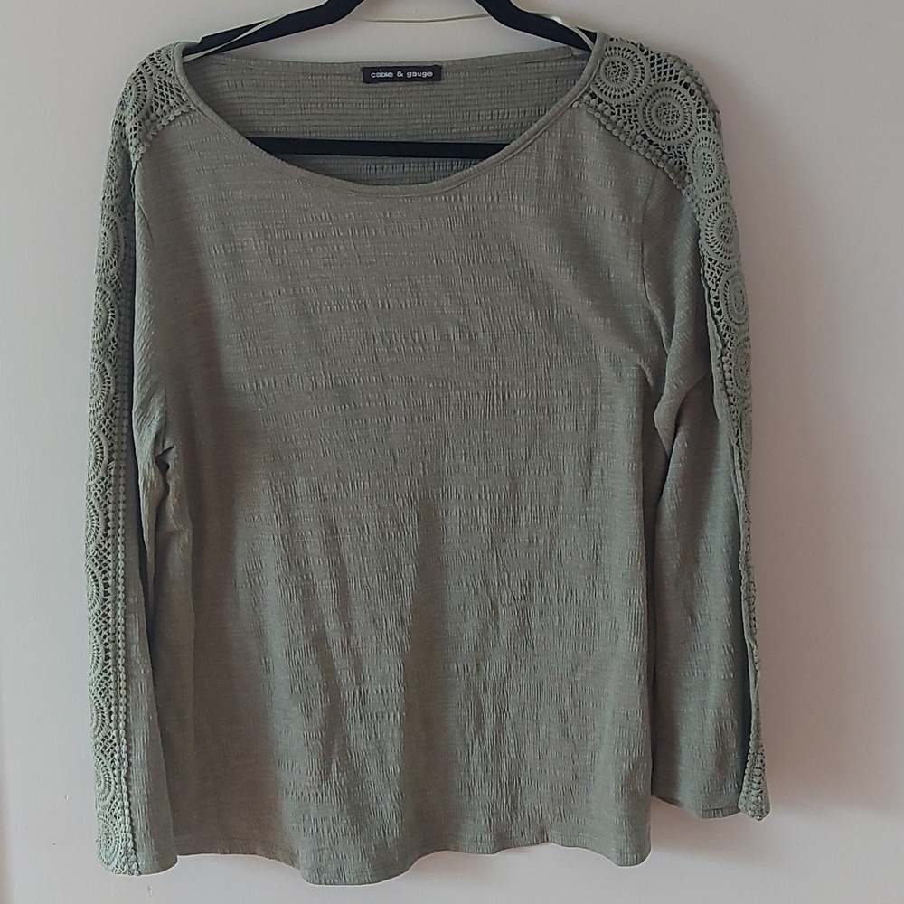 LONG sleeve with lace cable & gauge